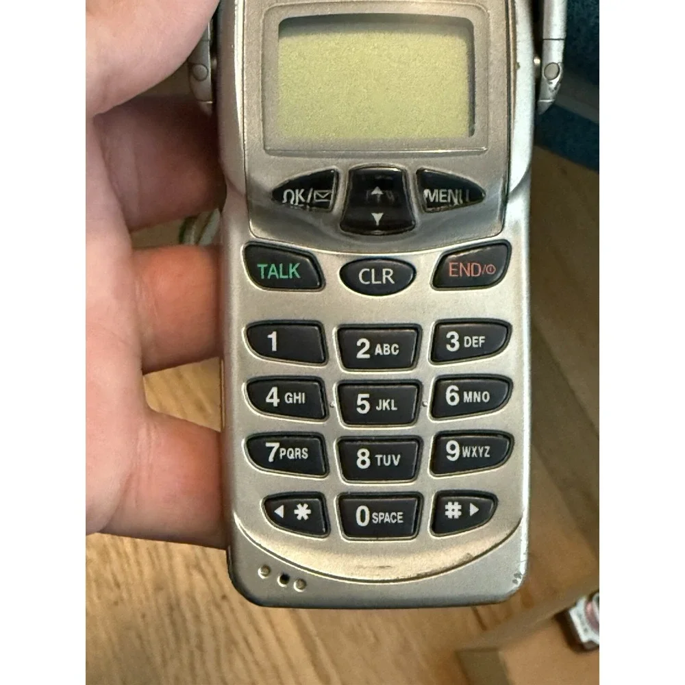 Samsung SCH-3500 Vintage - No Sim Card -‎ Untested, No Power Cord